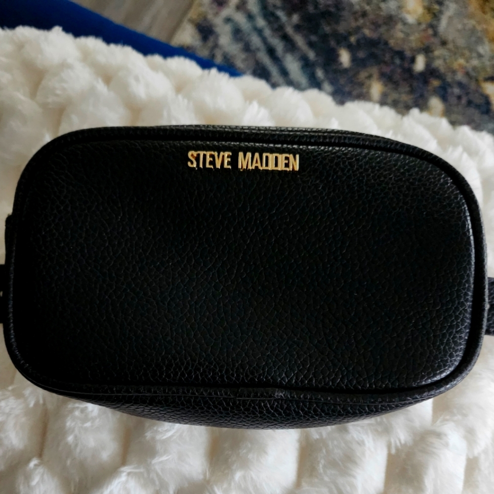 Steve Madden Belt Bag